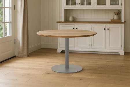 Bistrotisch rund mit Schweizer Kante Akazienholz natur massiv 110 cm Säulengestell silber BRASILIAN