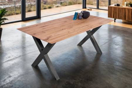 Esszimmertisch Schweizer Kante / gerade Ecken massiv & geölt Eiche 200x100 schwarz X-Gestell Lotte