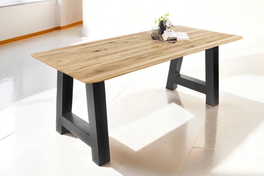 SAM_NEU-Esszimmer-Esszimmertische-Lotte-Baumkantentische.de-rund-a_gestell-schwarz-160-BKT_Lotte_schwarz_01