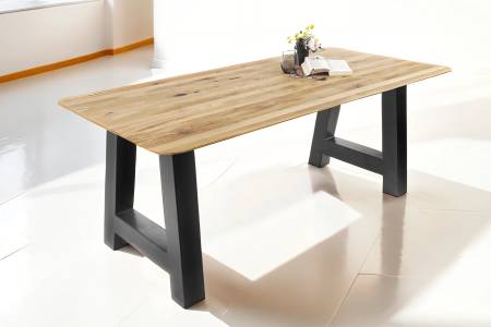 Esszimmertisch Schweizer Kante / runde Ecken massiv & geölt Eiche 180x90 schwarz A-Gestell Lotte