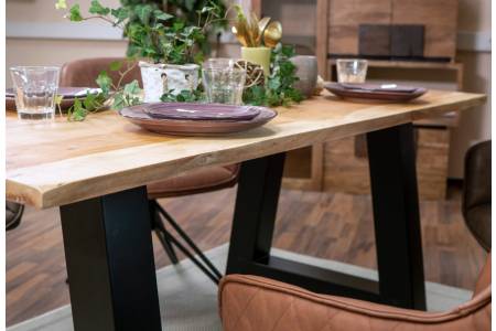 SAM_NEU-Esszimmer-Esszimmertische-Pascal_geradeKante-260-Pascal_natur_260_08-1