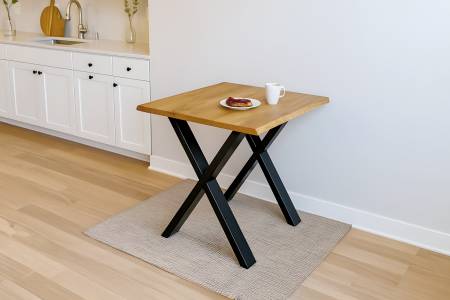 Esstisch 90x90 cm Baumkante Eichenholz massiv geölt X-Gestell schwarz SALVADOR