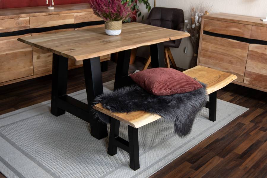 SAM_NEU-Esszimmer-Baumkante-Baenke-Quintus-natur-A_FC3BCC39Fe-A_220-Quintus_natur_A_Gestell_220_06-1