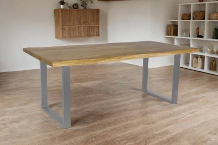 Esstisch Baumkante Akazie massiv 50mm Eichefarben 220 x 100 cm U-Gestell silber CALI