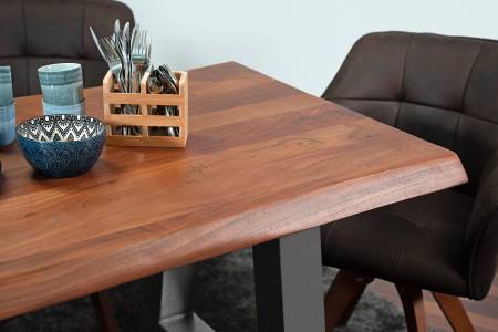 SAM_NEU-Esszimmer-Baumkante-Tische-Cali_aufgedoppelt-A_Gestell-BKT-nuss-silber-180-BKT_Cali_04