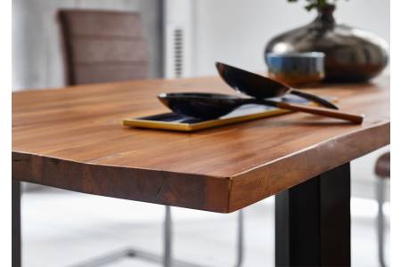 SAM_NEU-Esszimmer-Baumkante-Tische-Ina-schwarz-140-Ina_schwarz_140cm_05-1