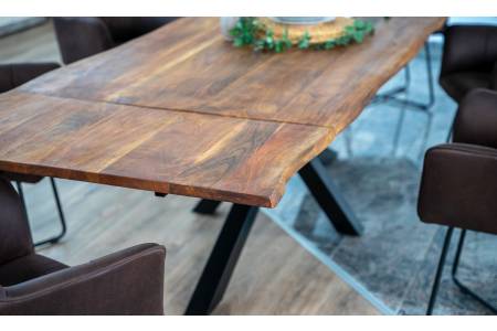 SAM_NEU-Esszimmer-Baumkante-Tische-Jannik-nougat-120-BKT_Jannik_nougat_04-2