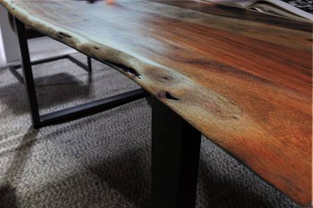 SAM_NEU-Esszimmer-Baumkante-Tische-Mundra-nuss-schwarz-260-BKT_Mundra_schwarz_260_04-1