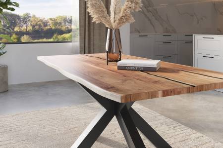 SAM_NEU-Esszimmer-Baumkante-Tische-Polly-Natur-Spider-schwarz-120-BKT_Polly_Akazie_natur_resin_120_Spider_schwarz_neu_04