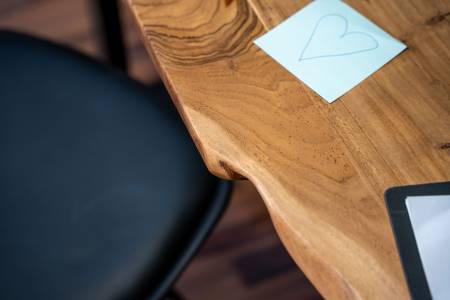 SAM_NEU-Esszimmer-Baumkante-Tische-Schreibtisch_Nara-natur-BKT_Nara_natur_05