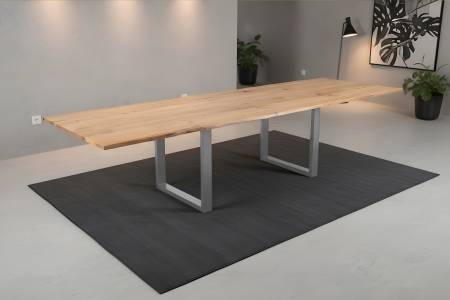 Esstisch 180(280)x90 cm mit Ansteckplatten Baumkante Wildeiche massiv U-Gestell silber SERRA