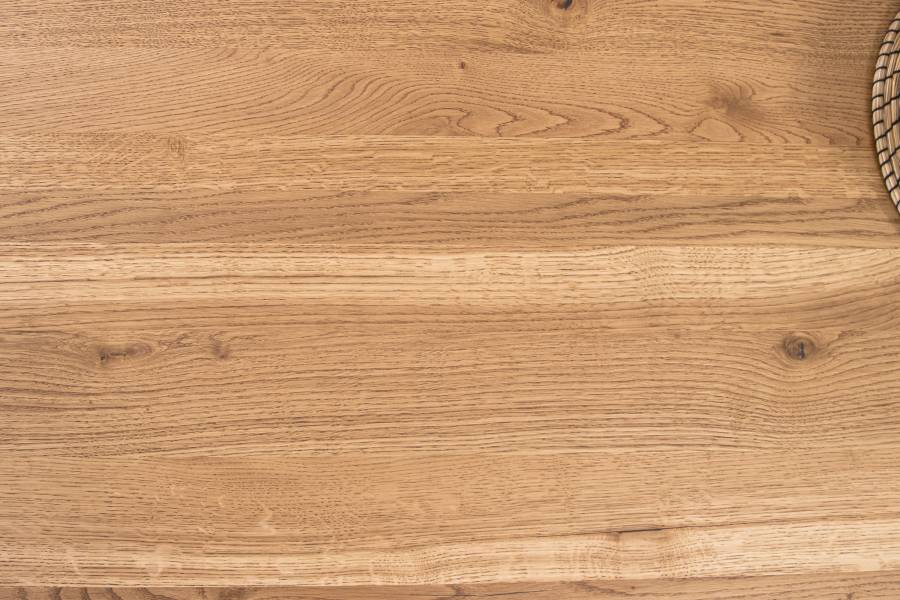 SAM_NEU-Esszimmer-Baumkante-Tische-Seattle_Serra-BKT-Serra_Erweiterbar-U_Gestell-weiss-140-BKT_Serra_08