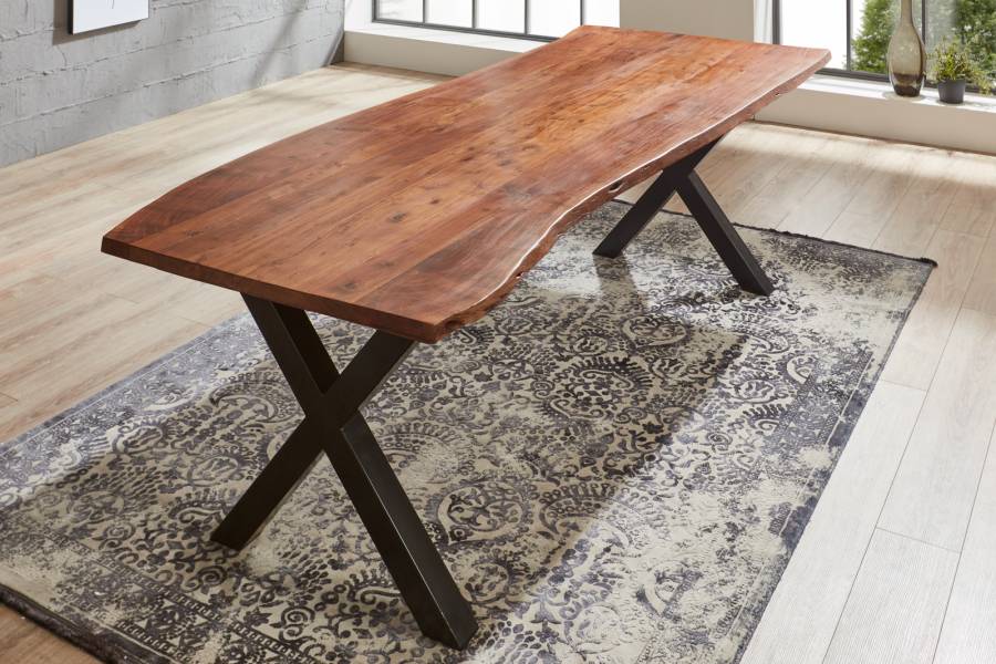 SAM_NEU-Esszimmer-Baumkante-Tische-Xanten-Nussbaum-Schwarz-220-Xanten_220_schwarz_01-1