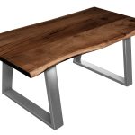 SAM_NEU-Beimoebel-Couchtische-BaumkanteTrapez-Couchtisch_nussb_silber_Matteo_01