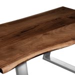 SAM_NEU-Beimoebel-Couchtische-BaumkanteTrapez-Couchtisch_nussb_silber_Matteo_03