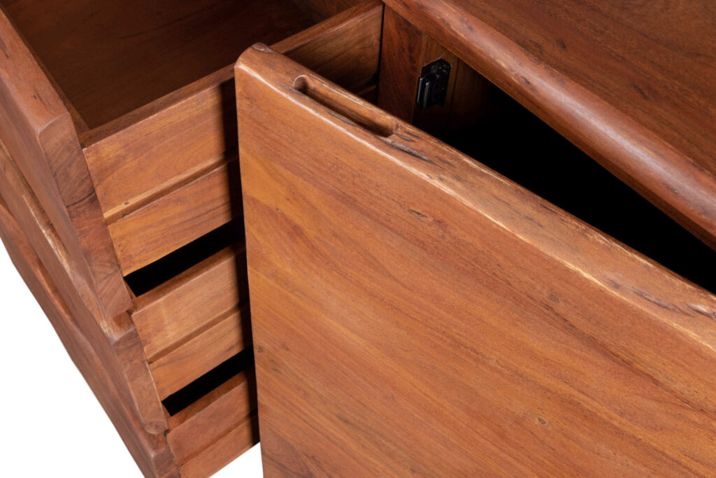 SAM_NEU-Beimoebel-Dahlia-Sideboard170x45_nussbaum-Dahlia_Sideboard_nuss_170_07