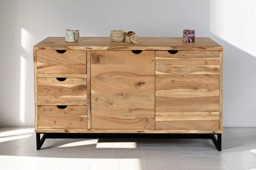 SAM_NEU-Beimoebel-Sukhothai-Sideboard_145x40x80-natur-BKT_Live_Edge_Sideboard_natur_neu_01