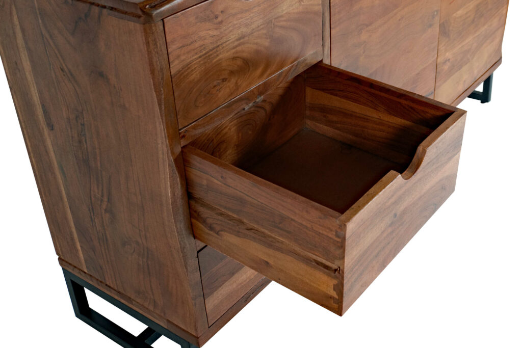 SAM_NEU-Beimoebel-Sukhothai-Sideboard_145x40x80-nuss-BKT_Live_Edge_Sideboard_nuss_06