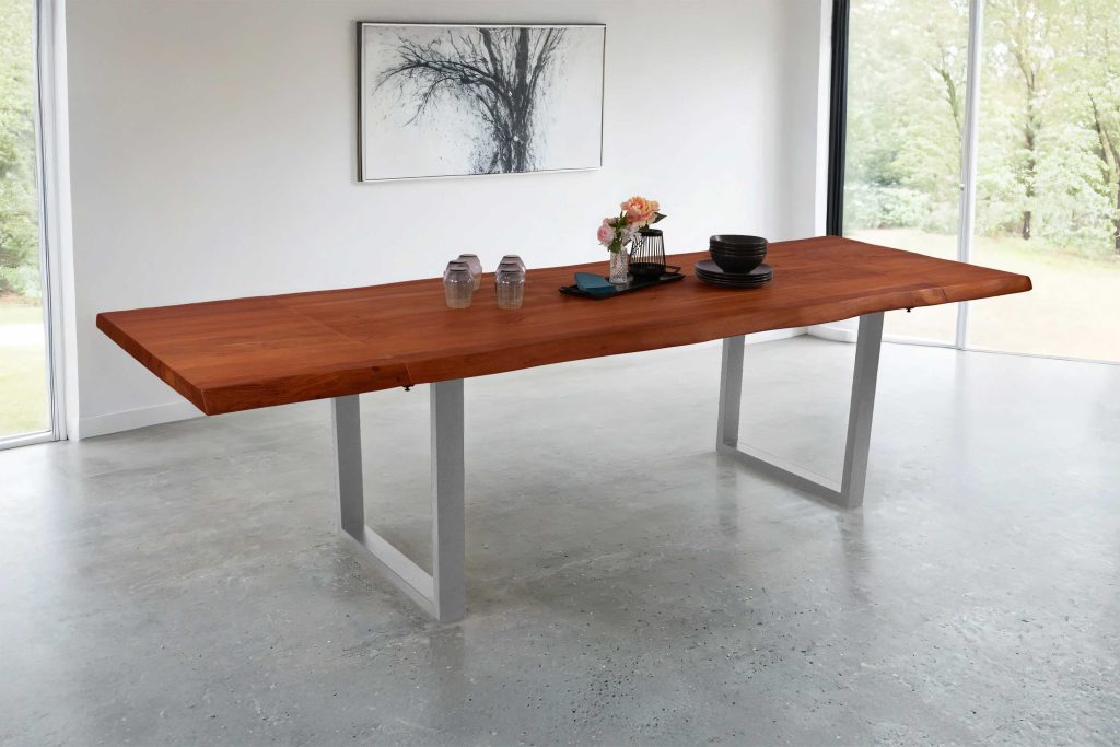 SAM_NEU-Esszimmer-Baumkante-Tische-Cali-Ansteckplatte-U-Gestell-Nuss-silber-160-BKT_Cali_nussbaum_01