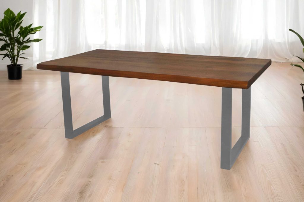 SAM_NEU-Esszimmer-Baumkante-Tische-Cali-Mango20Honig-U-Gestell-220-silber-BKT_Cali_mango_01
