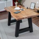 SAM_NEU-Esszimmer-Baumkante-Tische-Cali_aufgedoppelt-A_Gestell-natur-schwarz-140-Cali_natur_schwarz_140_neu_02