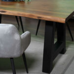 SAM_NEU-Esszimmer-Baumkante-Tische-Cali_aufgedoppelt-A_Gestell-nuss-schwarz-180-Cali_nuss_schwarz_180_neu_05