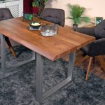 SAM_NEU-Esszimmer-Baumkante-Tische-Cali_aufgedoppelt-U_Gestell-nuss-silber-140-Cali_140_nuss_U_01
