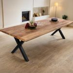 SAM_NEU-Esszimmer-Baumkante-Tische-Cali_aufgedoppelt-X_Gestell-mango-schwarz-240-BKT_Cali_mango_rough_01