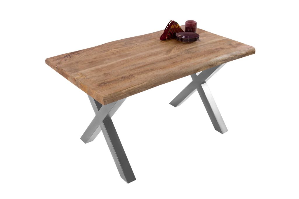 SAM_NEU-Esszimmer-Baumkante-Tische-Cali_aufgedoppelt-X_Gestell-mango-silber-160-BKT_Cali_mango_rough_02