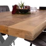 SAM_NEU-Esszimmer-Baumkante-Tische-Cali_aufgedoppelt-X_Gestell-mango-silber-240-BKT_Cali_mango_rough_04