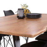 SAM_NEU-Esszimmer-Baumkante-Tische-Celia_4eck-natur-silber-240-bkt_celia_240_natur_silber_05