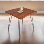 SAM_NEU-Esszimmer-Baumkante-Tische-Celia_4eck-nuss-silber-90-bkt_celia_90_nuss_silber_01