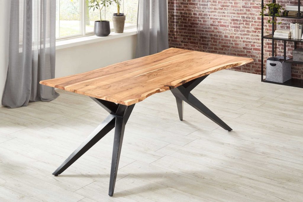 SAM_NEU-Esszimmer-Baumkante-Tische-Conni-natur-200-Conni_naturfarben_schwarz_200_neu_01-13