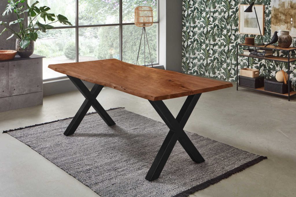 SAM_NEU-Esszimmer-Baumkante-Tische-Frederik-kein_Vintage-nuss-140-bk_Frederik_Nuss_schwarz_01