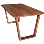 SAM_NEU-Esszimmer-Baumkante-Tische-Girona-nuss-220-BKT_baumkante_vollholztisch_girona_nuss_200_04