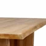 SAM_NEU-Esszimmer-Baumkante-Tische-GuK_Julian-Tisch_TI_0526_04