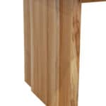 SAM_NEU-Esszimmer-Baumkante-Tische-GuK_Julian-Tisch_TI_0526_05