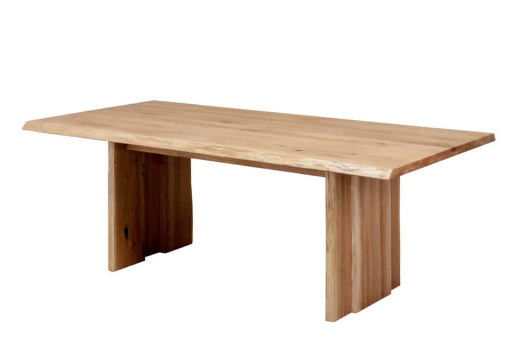 SAM_NEU-Esszimmer-Baumkante-Tische-GuK_Julian-Tisch_TI_0526_06