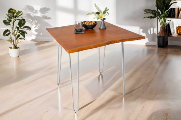 SAM NEU Esszimmer Baumkante Tische Hannah Nussbaum 90 BK Hannah 90 nuss silber 01 scaled