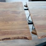 SAM_NEU-Esszimmer-Baumkante-Tische-Jannik-stone-180-BKT_Jannik_stone_04