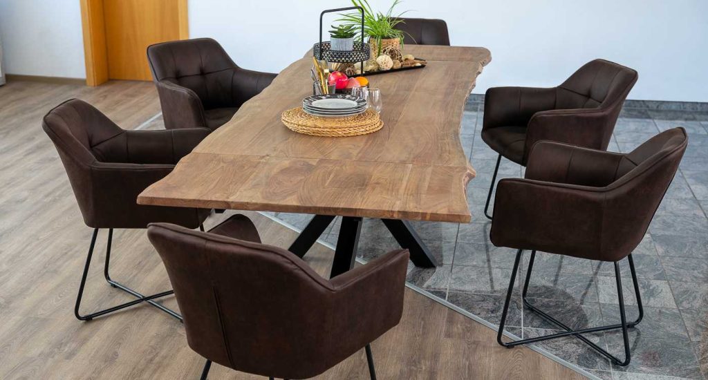 SAM_NEU-Esszimmer-Baumkante-Tische-Jannik-stone-180-BKT_Jannik_stone_07