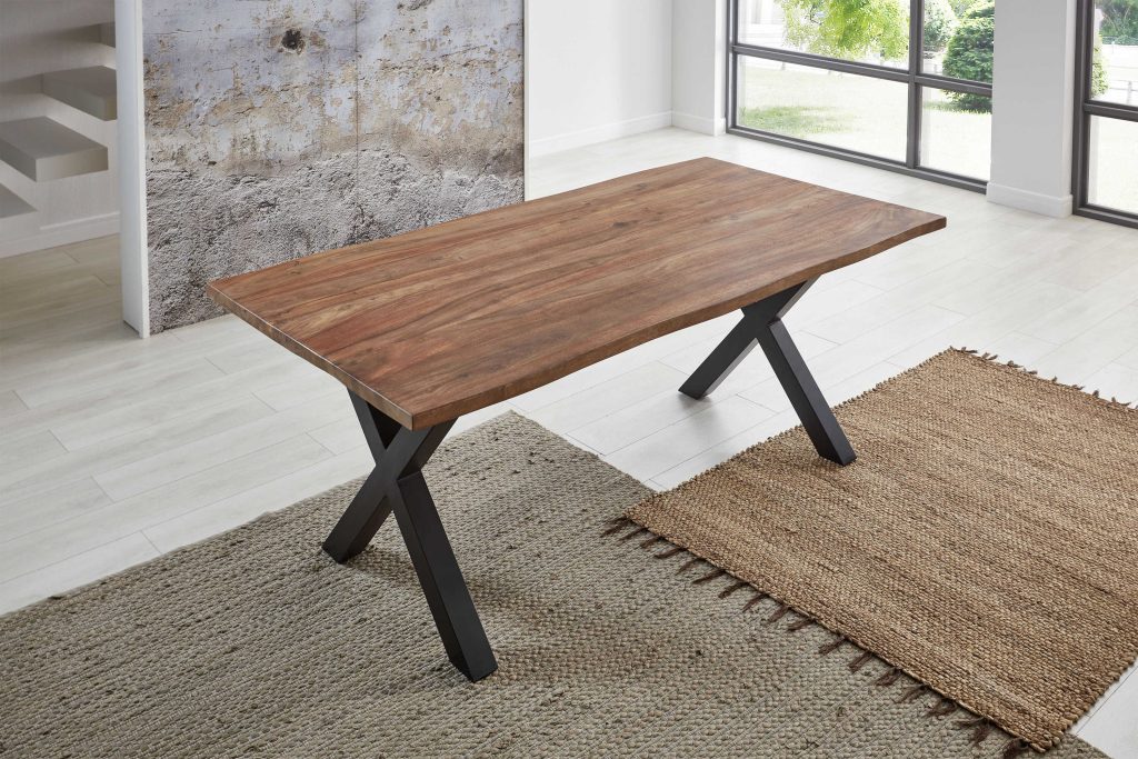 SAM_NEU-Esszimmer-Baumkante-Tische-Lotti-Schwarz-Teak-220-X_Gestell-Lotti_teak_x_gestell_01