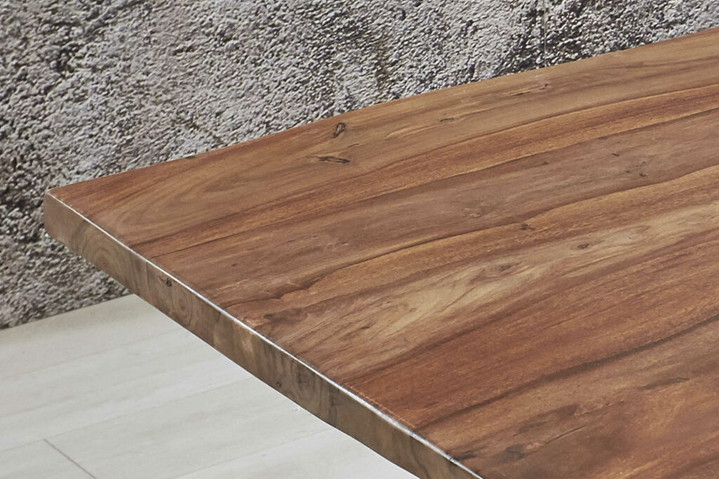 SAM_NEU-Esszimmer-Baumkante-Tische-Lotti-Schwarz-Teak-220-X_Gestell-Lotti_teak_x_gestell_05