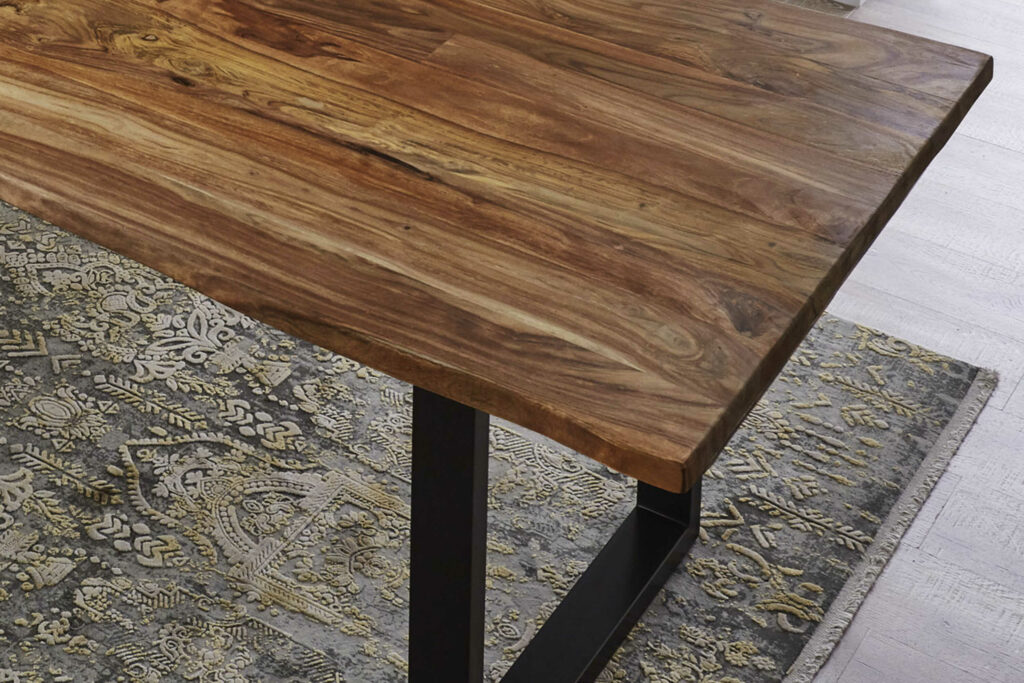 SAM_NEU-Esszimmer-Baumkante-Tische-Lotti-Schwarz-Teak-300-Lotti_teak_u_gestell_05