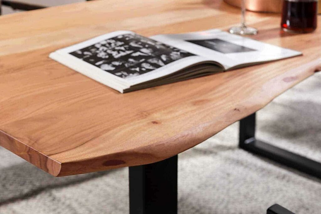 SAM_NEU-Esszimmer-Baumkante-Tische-Mundra-natur-schwarz-160-BKT_Mundra_schwarz_160_03