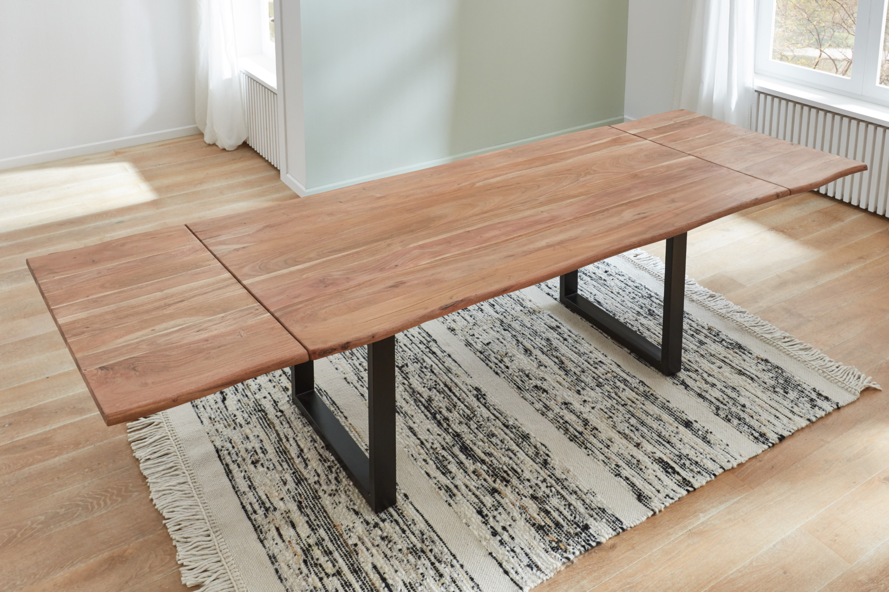 B-Ware Baumkantentisch Akazie stone U-Gestell schwarz 180 (280) x 90 cm NORINA