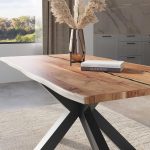 SAM_NEU-Esszimmer-Baumkante-Tische-Polly-Natur-Spider-schwarz-120-BKT_Polly_Akazie_natur_resin_120_Spider_schwarz_neu_04