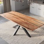 SAM_NEU-Esszimmer-Baumkante-Tische-Polly-Natur-Spider-schwarz-300-BKT_Polly_Akazie_natur_resin_300_Spider_schwarz_neu_05