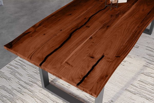 Baumkantentisch Akazie nussbaum mit schwarzen Resin-Adern 300 x 100 cm U-Gestell schwarz POLLY