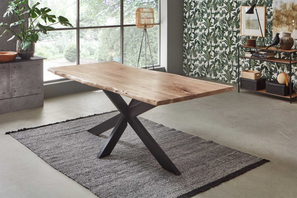 SAM_NEU-Esszimmer-Baumkante-Tische-Tabea-natur-schwarz-260-Tabea_natur_schwarz_01